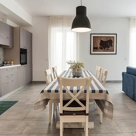 דירה Silvy House